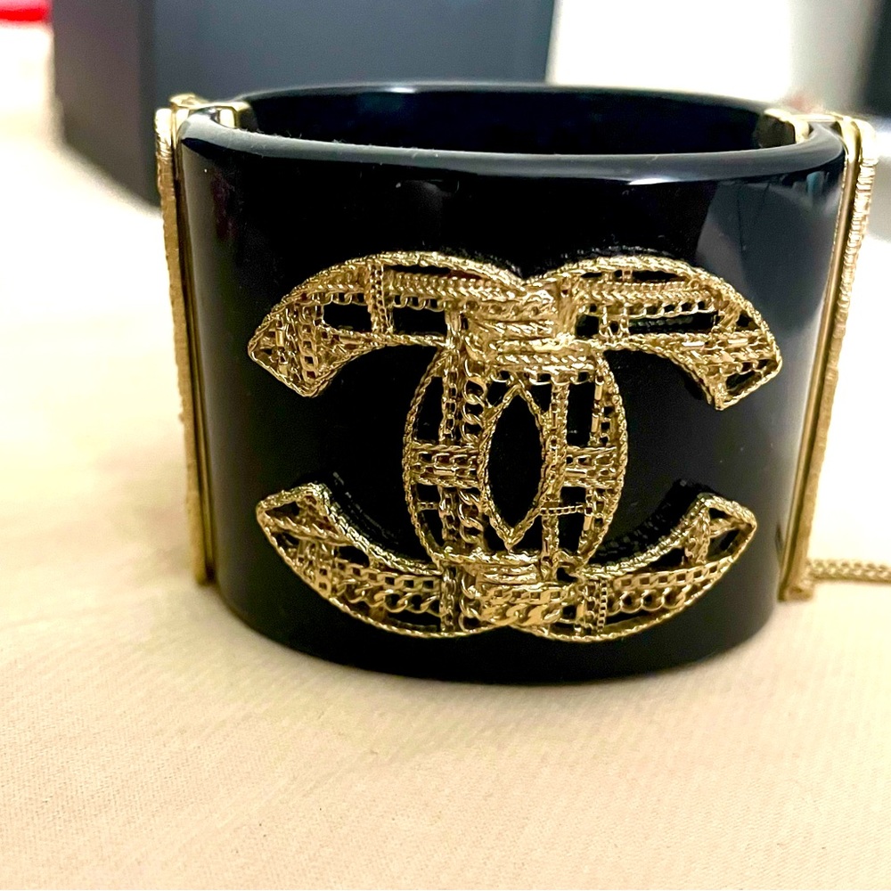 SOLD Chanel cuff bracelet filigree cc logo
